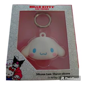 Silicone case for airtag Cinnamoroll Sanrio NWT with keychain No airtag included